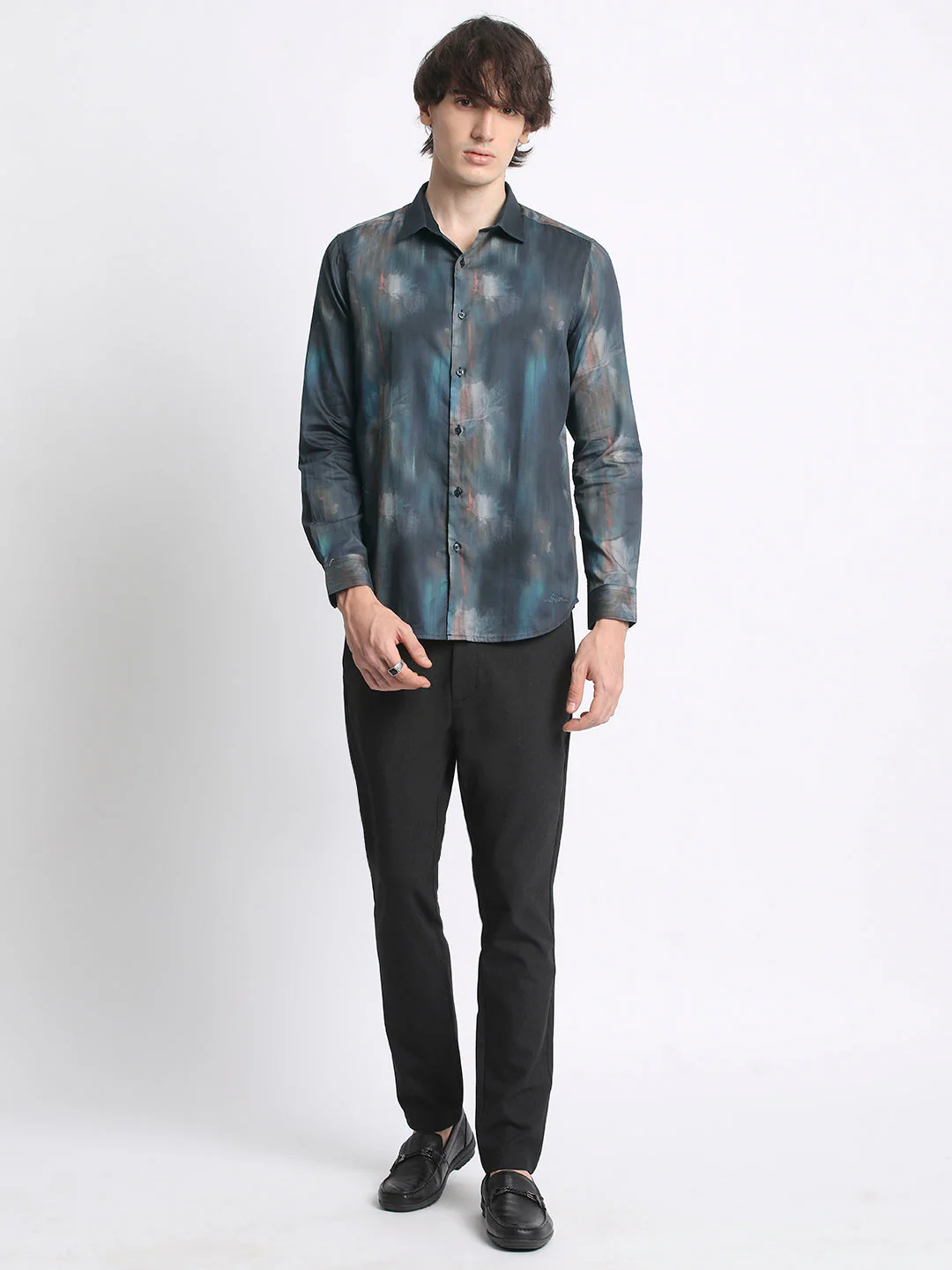 Men Blue Printed Slim Fit Cotton Casual Shirt - Image 5