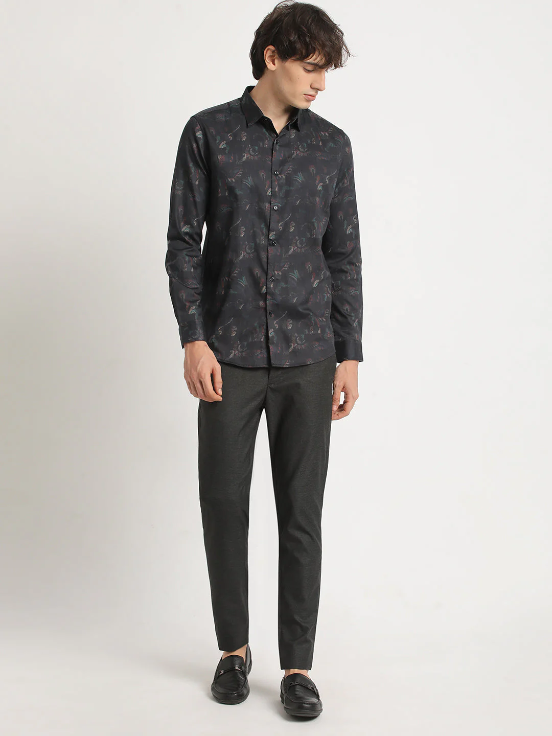 Men Blue Printed Slim Fit Cotton Casual Shirt - Image 5