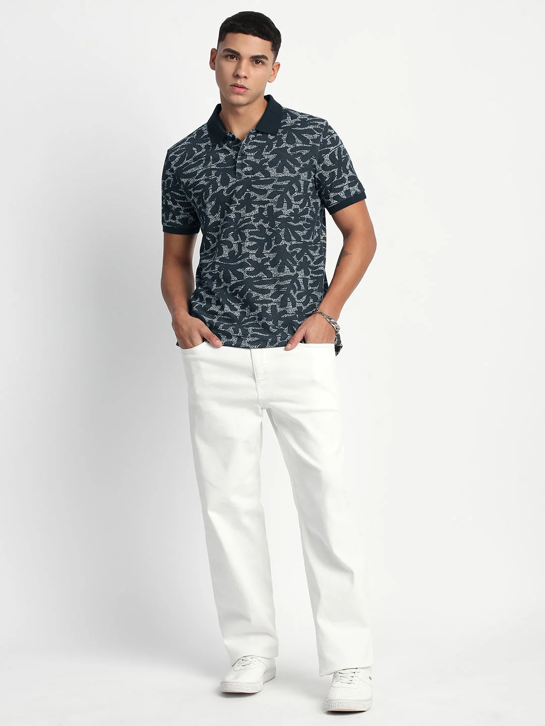 Men Blue Printed Slim Fit Polo T-Shirt - Image 5