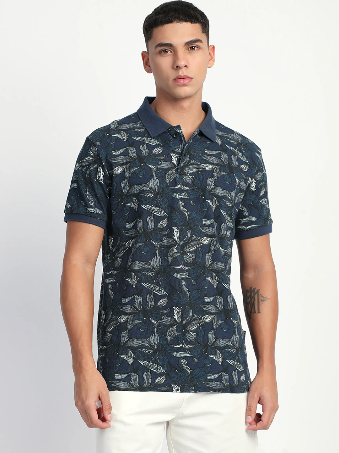 Men Blue Printed Slim Fit Polo T-Shirt - Image 2