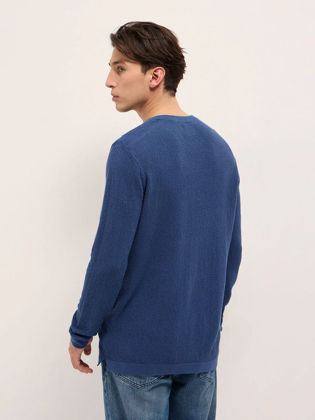 Men Blue Regular Fit Full Sleeve Flat Knit T-Shirt - Image 2