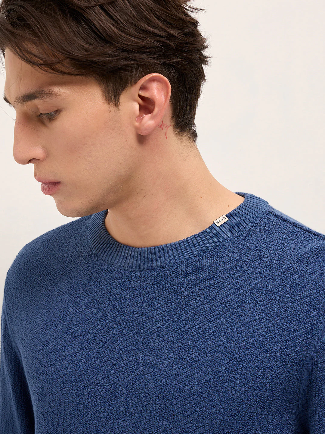 Men Blue Regular Fit Full Sleeve Flat Knit T-Shirt - Image 5