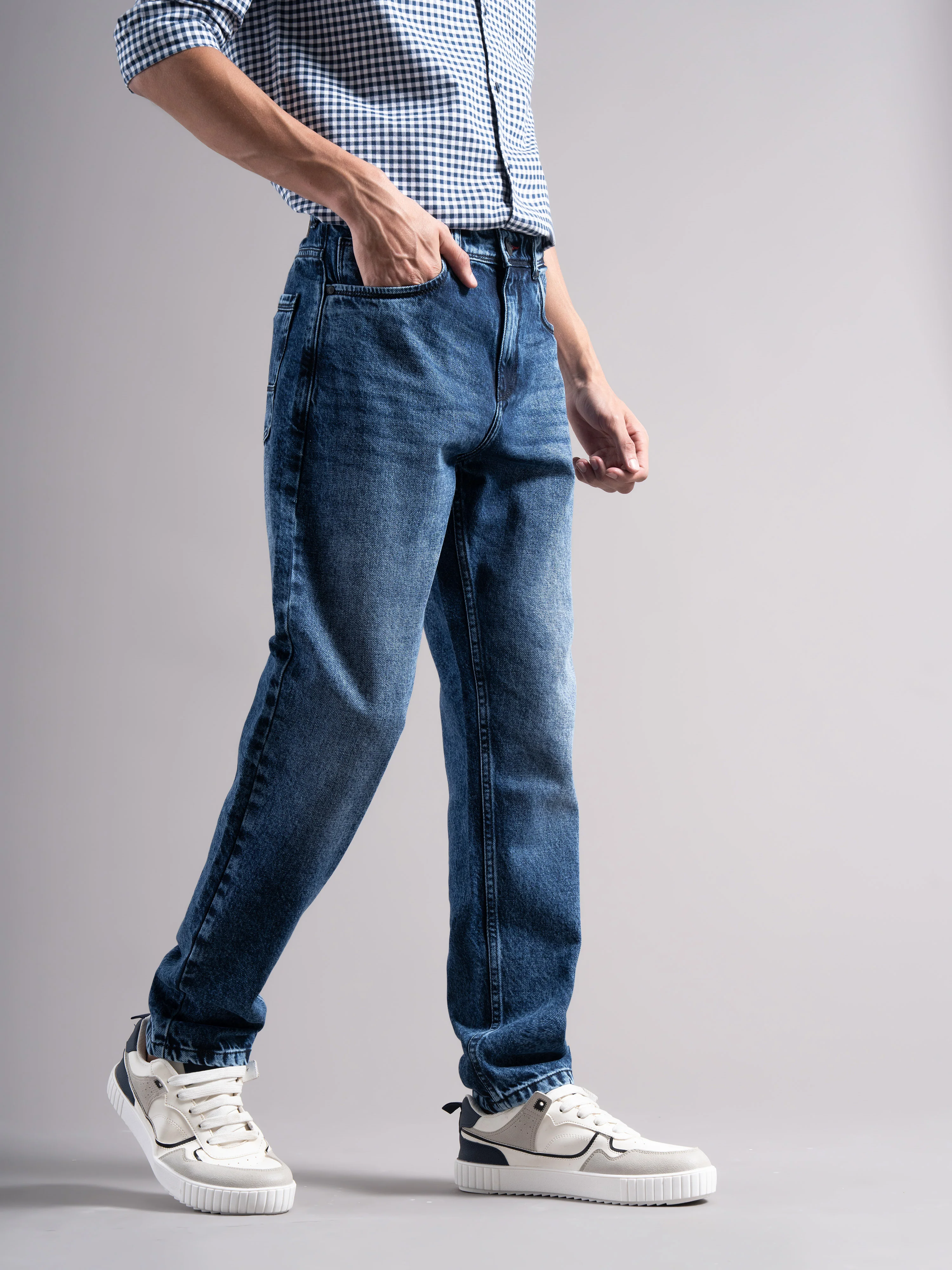 Men Blue Regular Fit Jeans - Image 3