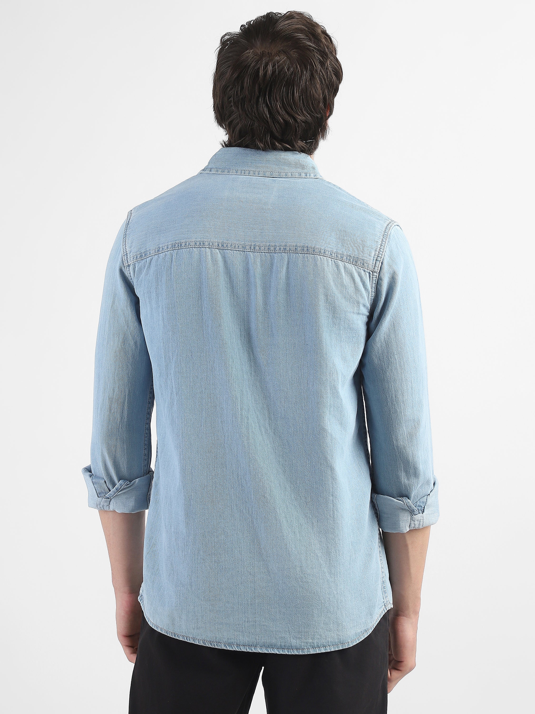 Men Denim Blue Regular Fit Shirt with Two Pockets - Image 4