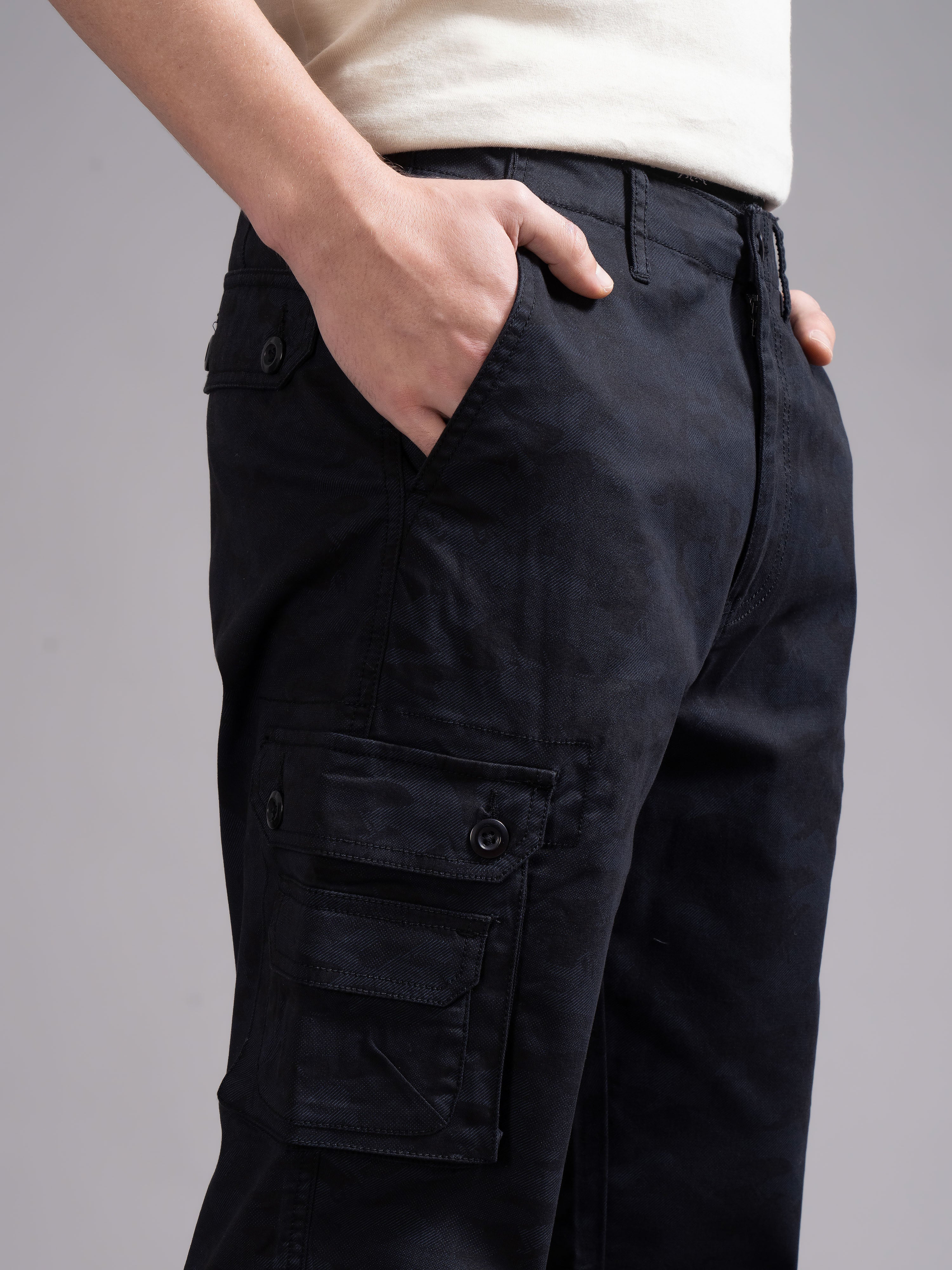 Men Blue Relaxed Fit Cargo Trouser - Image 6