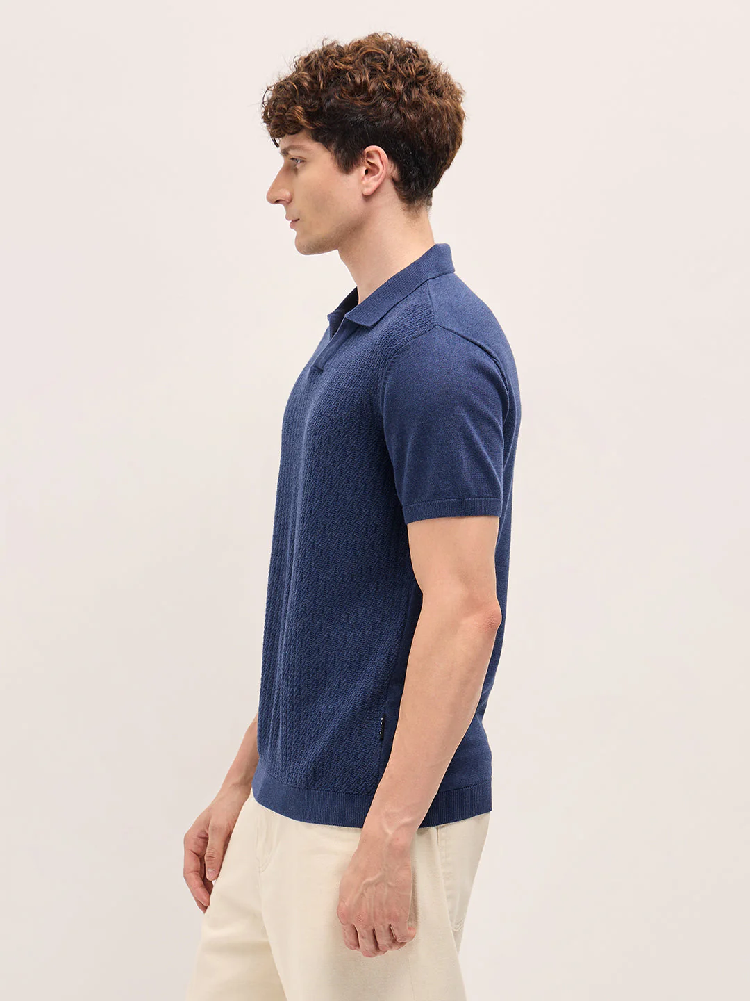 Men Blue Ribbed Texture Design Slim Fit Polo - Image 3