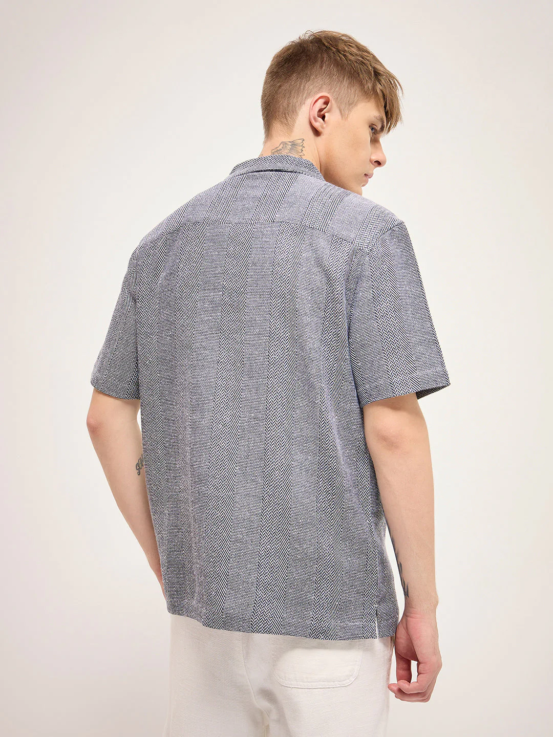 Men Blue Self Design Regular Fit Casual Shirt - Image 2
