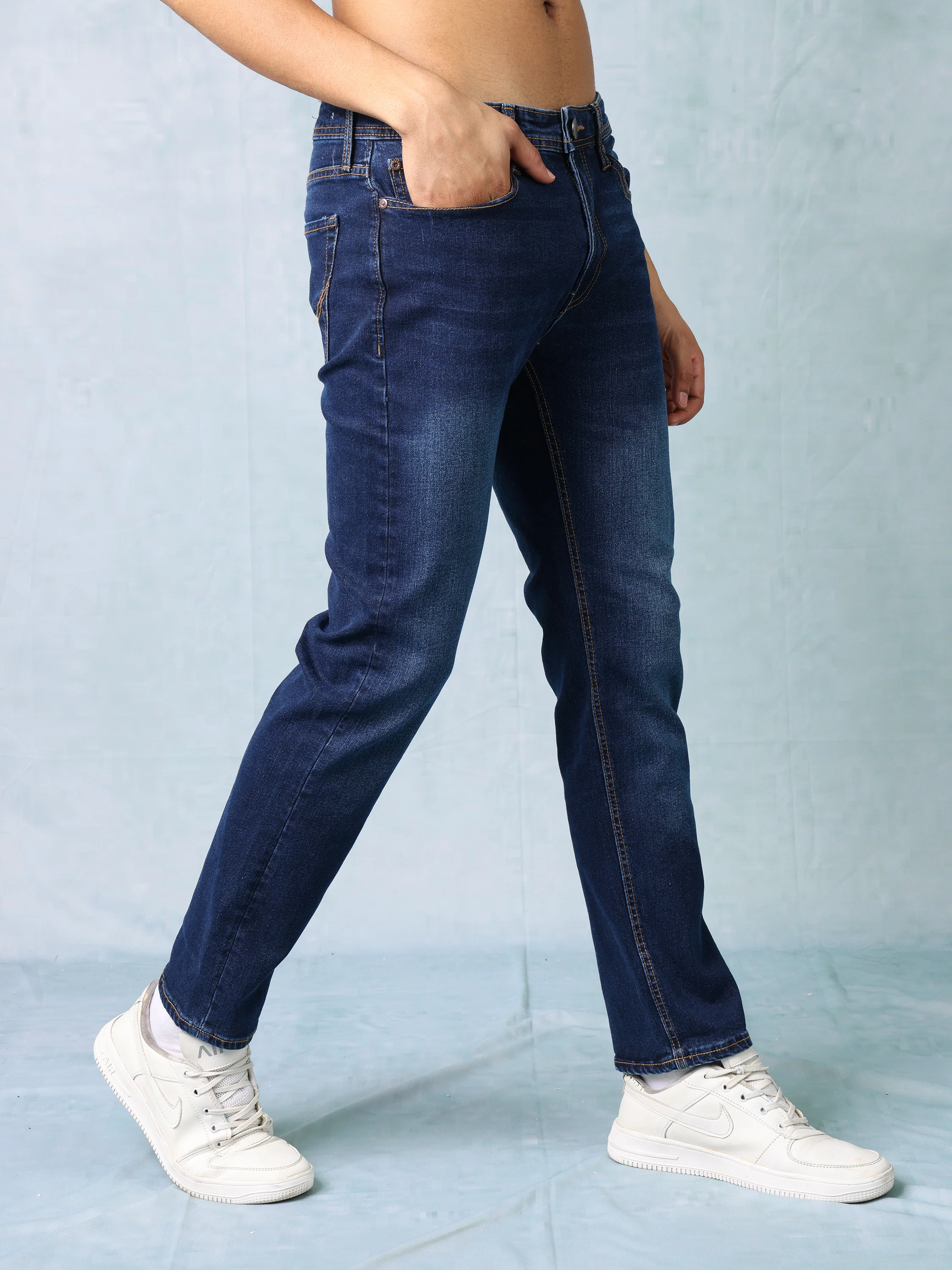 Men Blue Slim Fit Mid Rise Jeans - Image 5