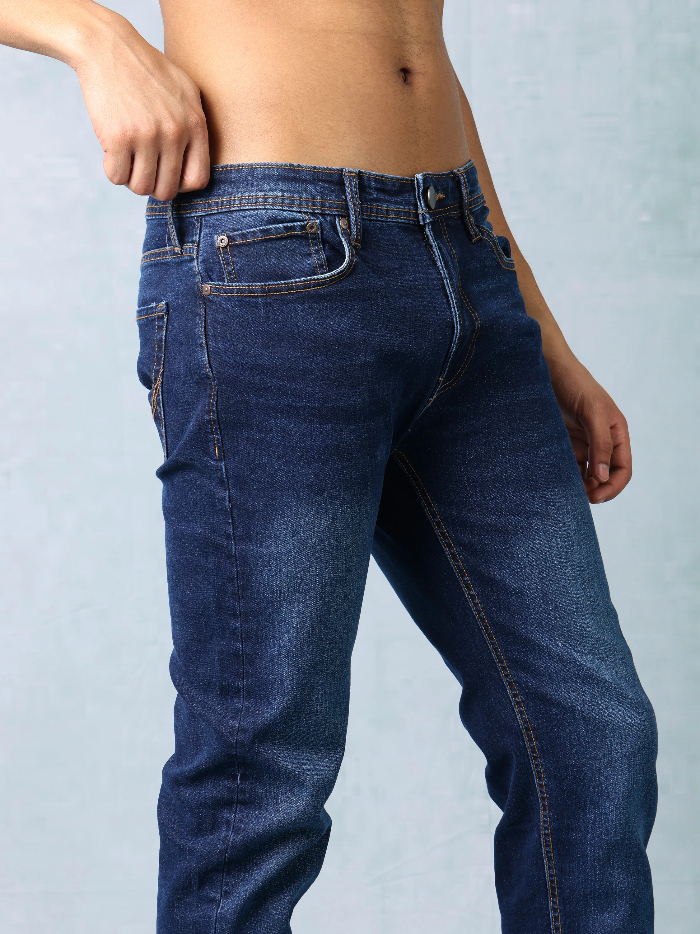 Men Blue Slim Fit Mid Rise Jeans - Image 6