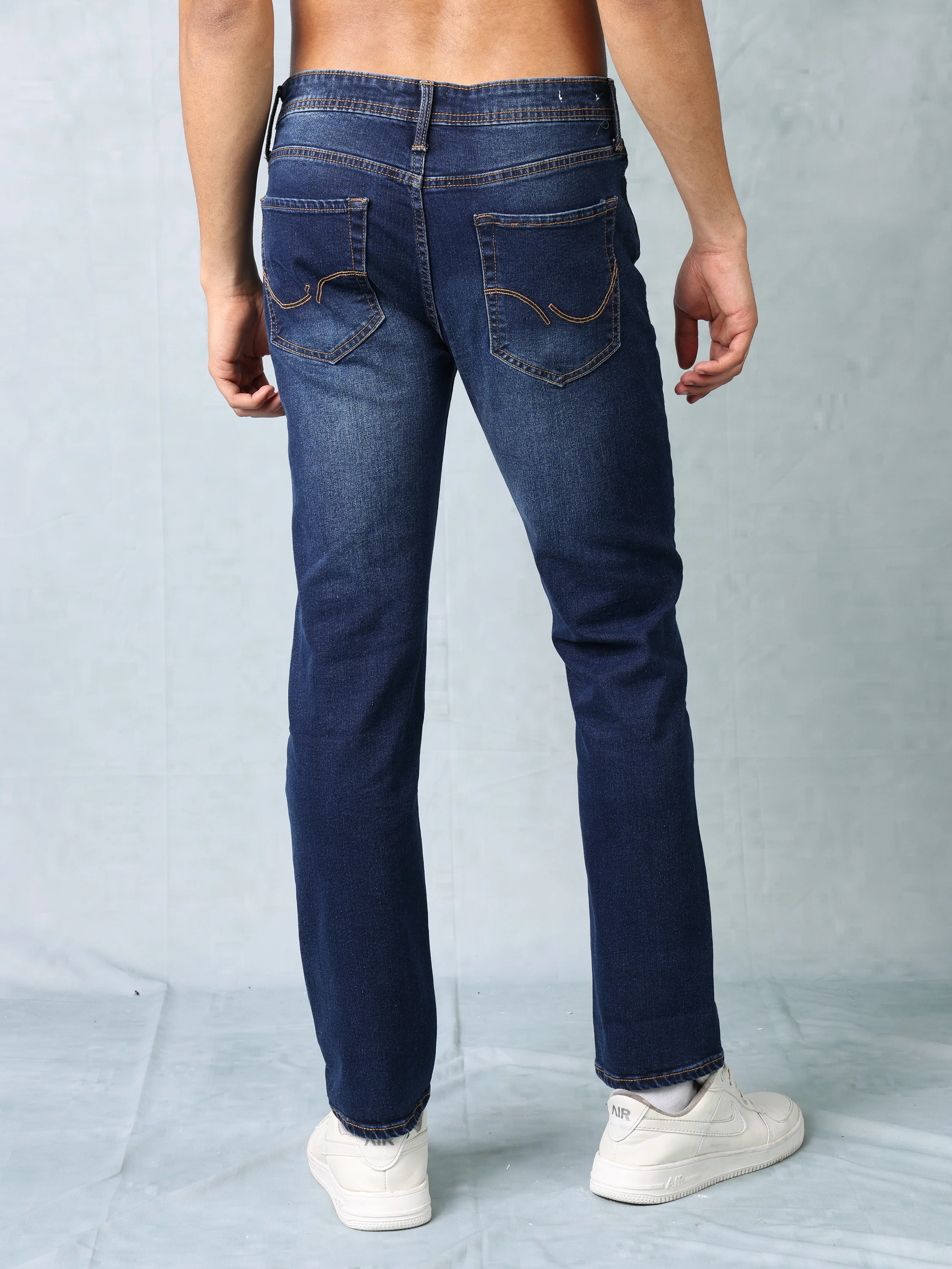 Men Blue Slim Fit Mid Rise Jeans - Image 7