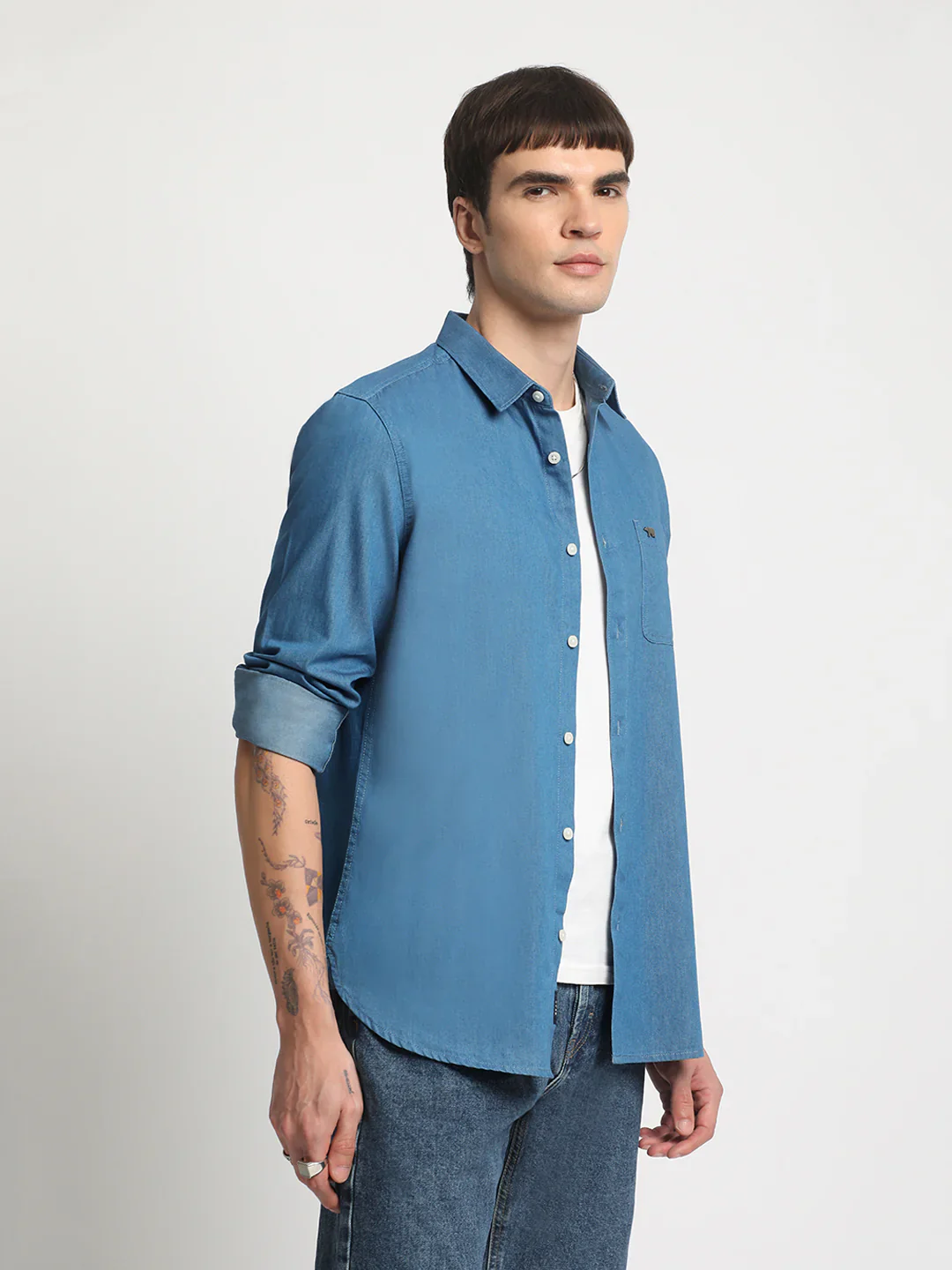Men Blue Solid Casual Shirt - Image 4