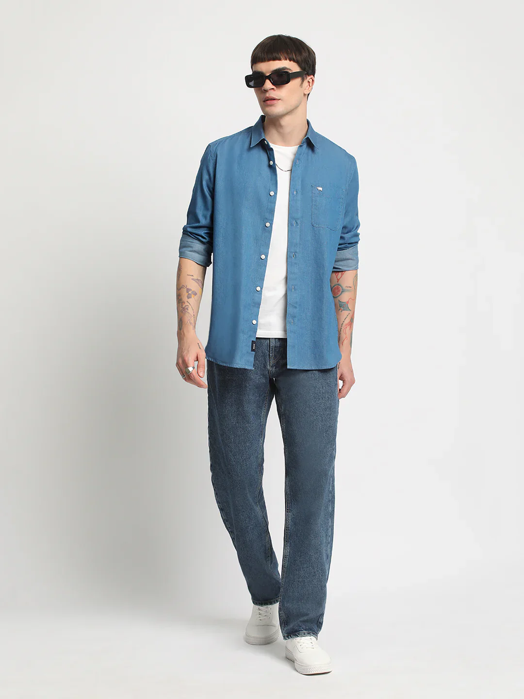 Men Blue Solid Casual Shirt - Image 5