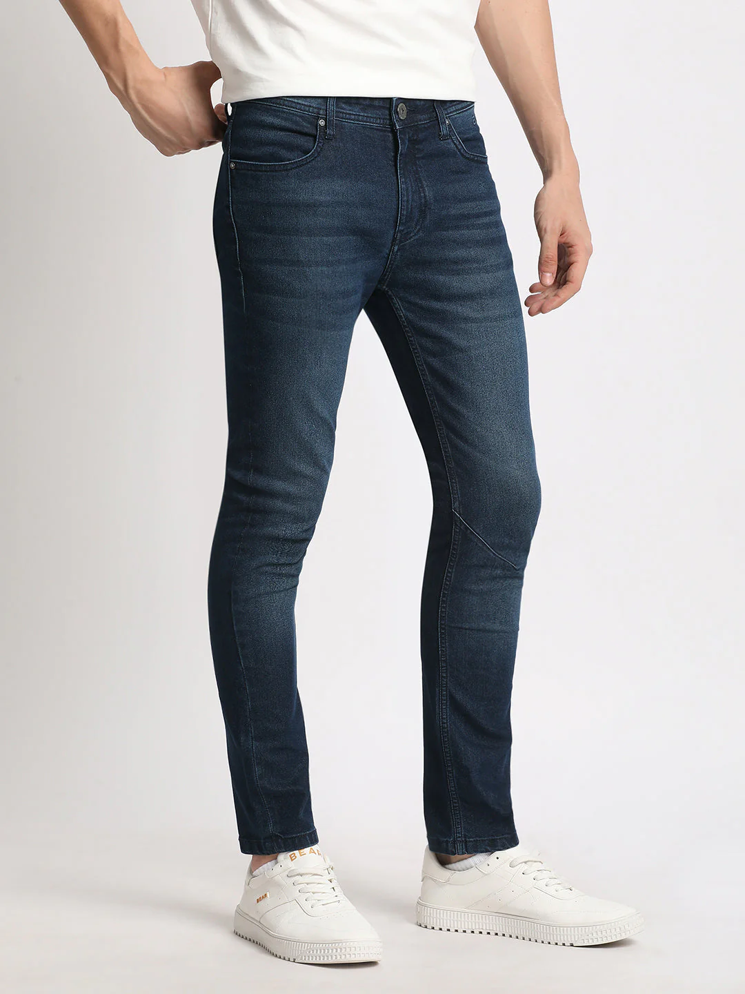 Men Blue Solid Mid Rise Slim Fit Jean - Image 3