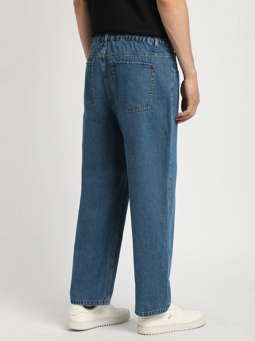 Men Blue Solid Mid Rise Straight Fit Jean - Image 4