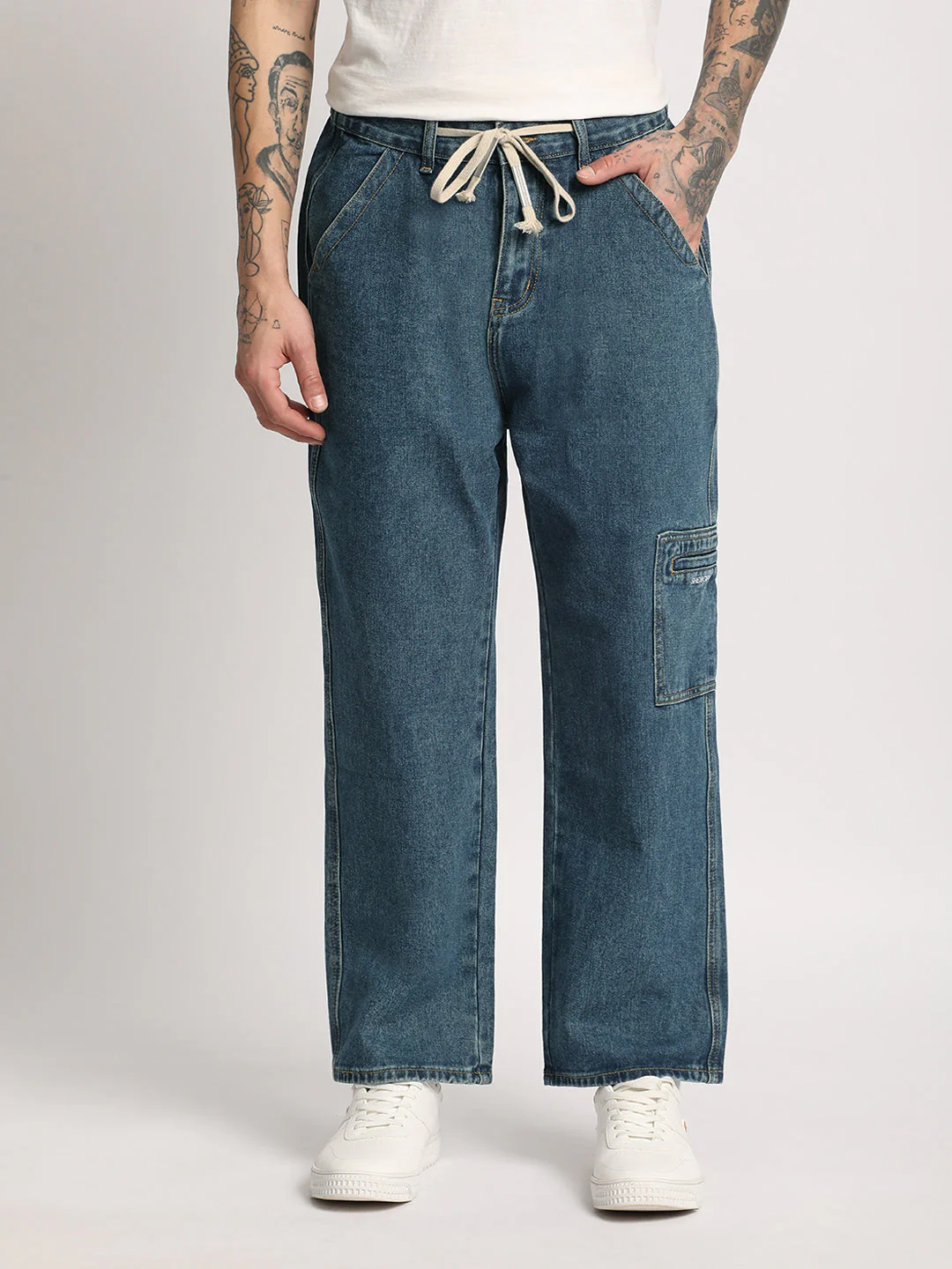 Men  Blue Solid Mid Rise Straight Fit Jeans - Image 2