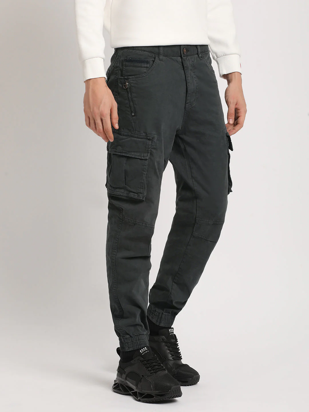 Men Blue Solid Regular Fit Cargo - Image 3