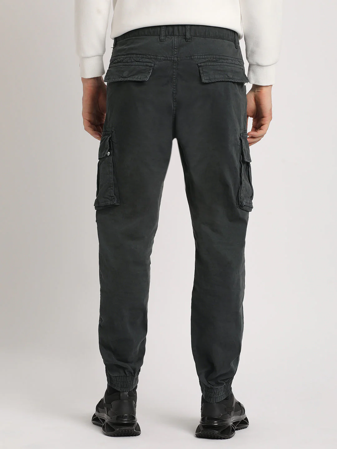 Men Blue Solid Regular Fit Cargo - Image 4