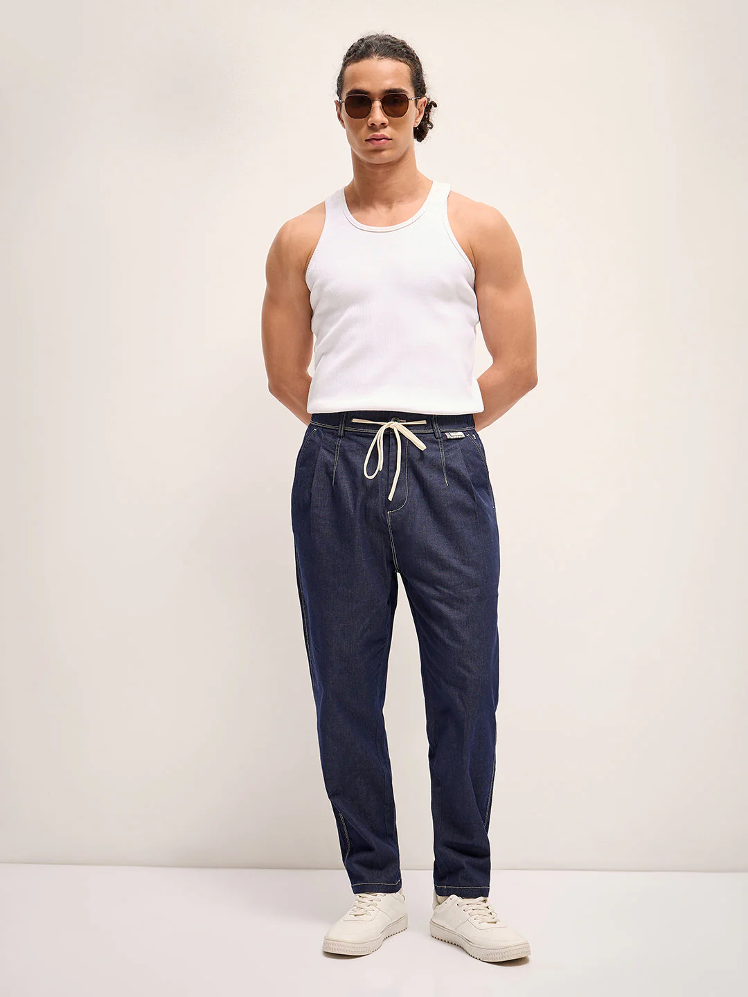 Men Blue Solid Regular Fit Mid Rise Jean - Image 4