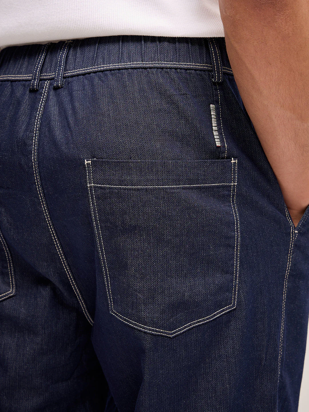 Men Blue Solid Regular Fit Mid Rise Jean - Image 6