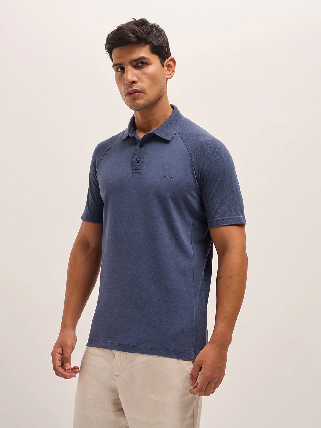 Men Blue Solid Regular Fit Polo Collar T-shirt - Image 3