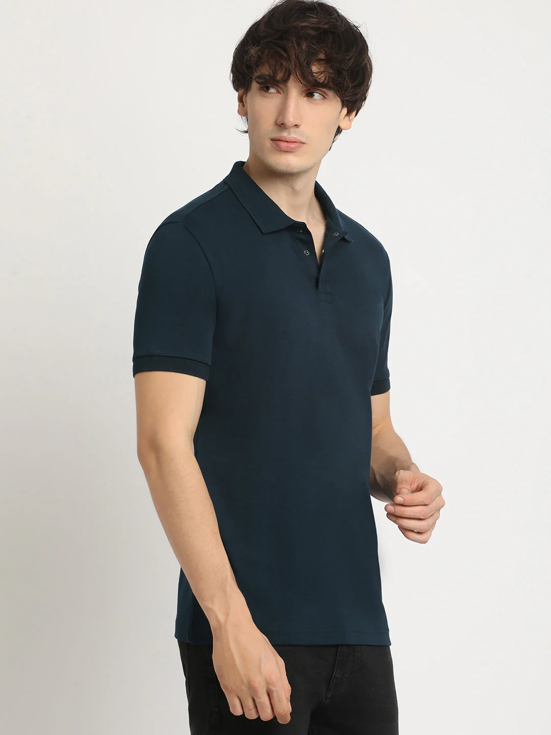Men Blue Solid Regular Fit Polo Collar Tshirt - Image 3