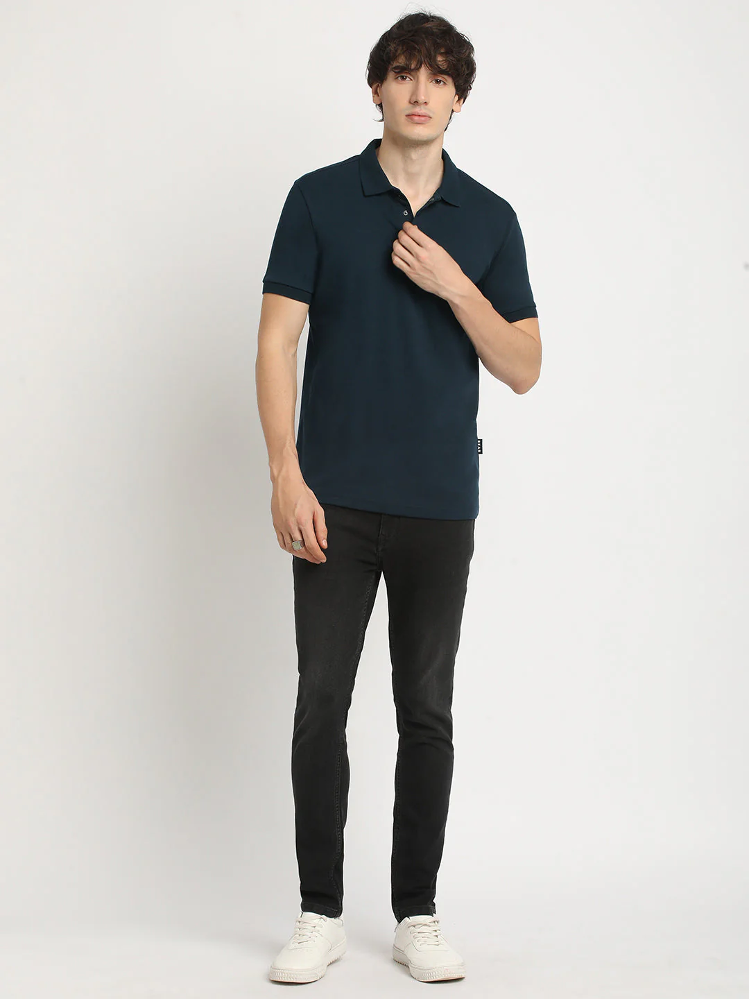 Men Blue Solid Regular Fit Polo Collar Tshirt - Image 5