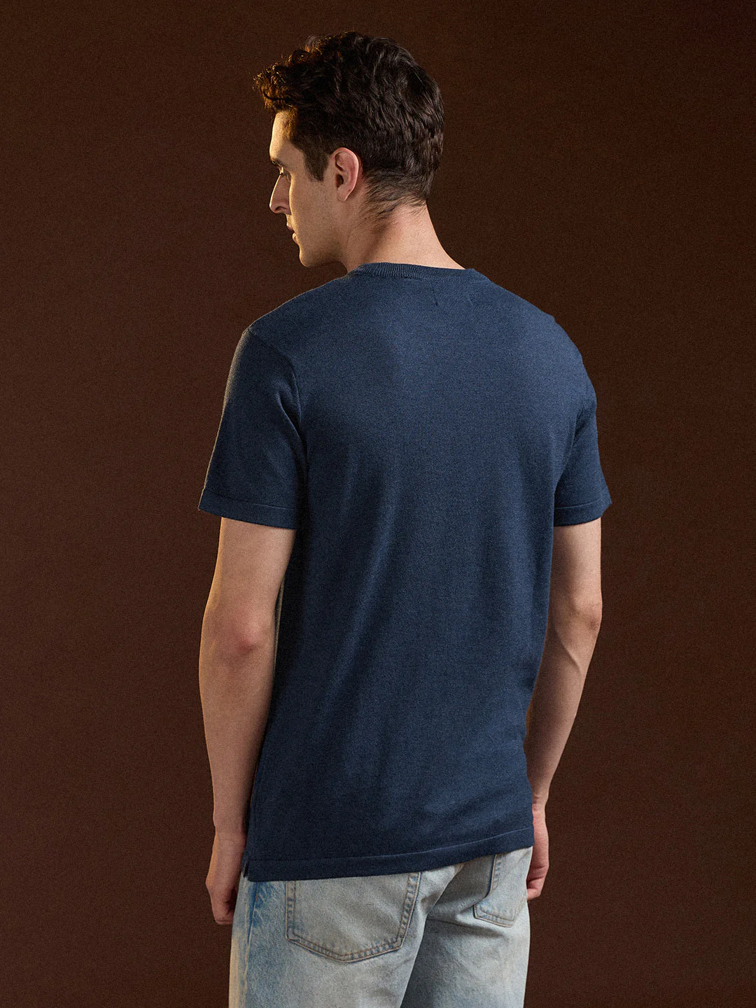 Men Blue Solid Regular Fit Ribbed Crew Neck T-shirt - Image 2