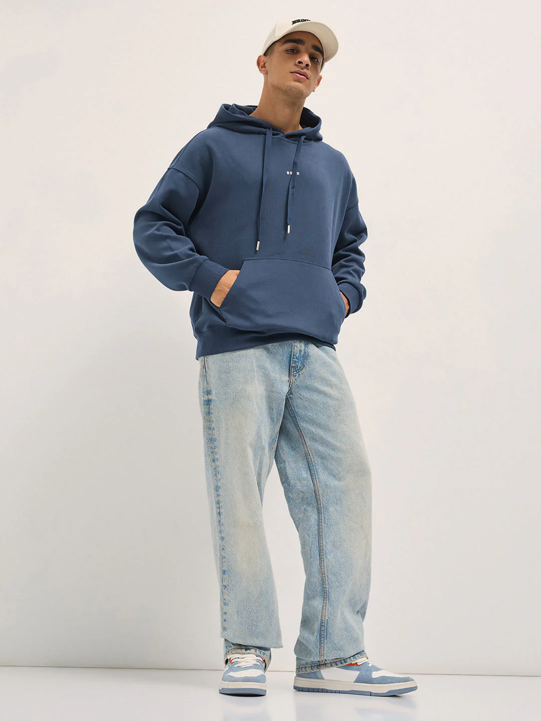 Men Blue Solid Relax Fit Hoodie - Image 4