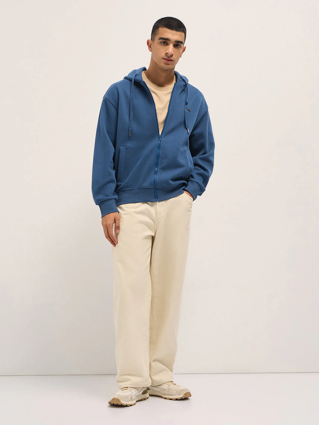 Men Blue Solid Relax Fit Hoodie - Image 4