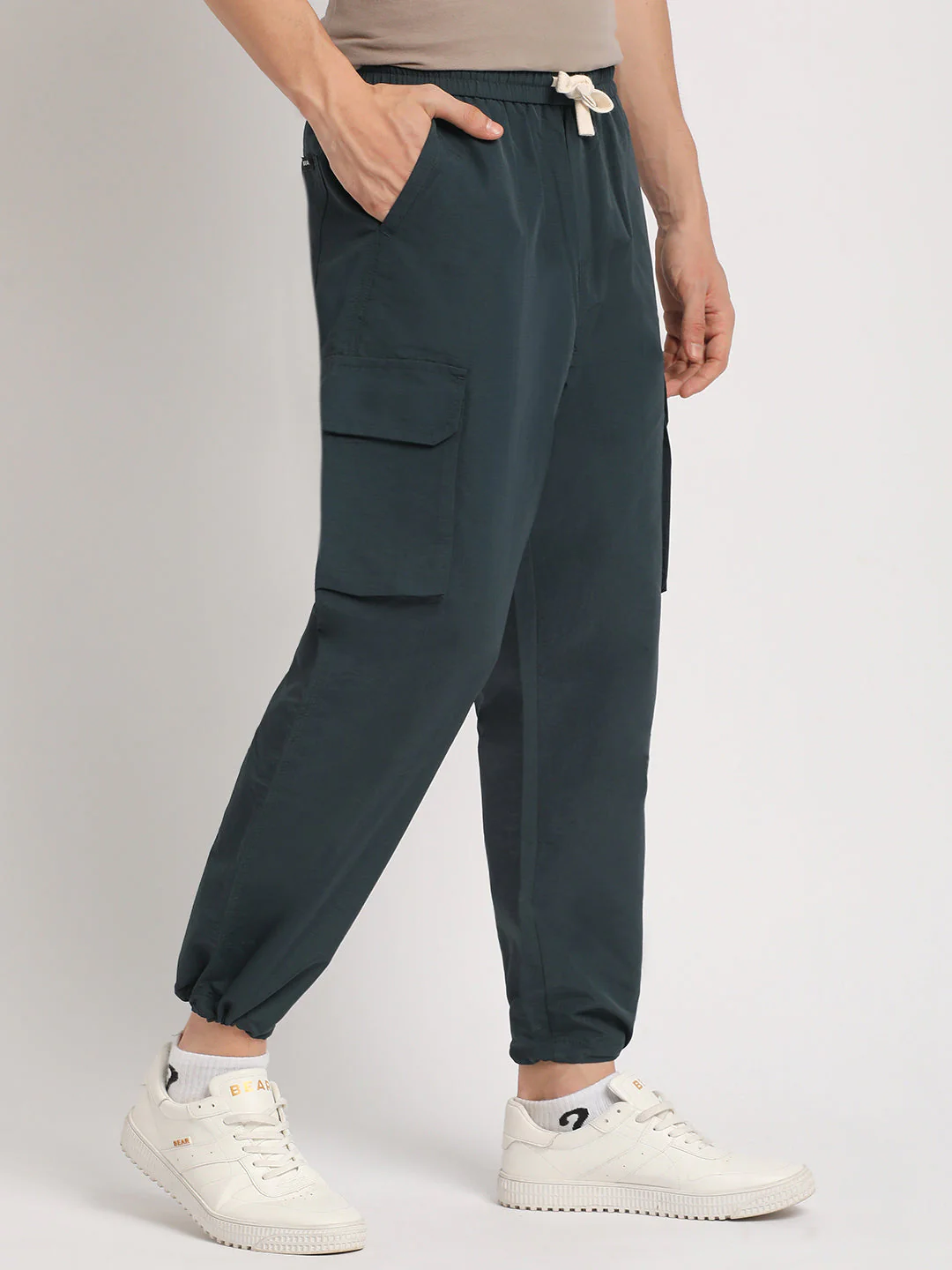 Men Blue Solid Relaxed Fit Cargo - Image 3