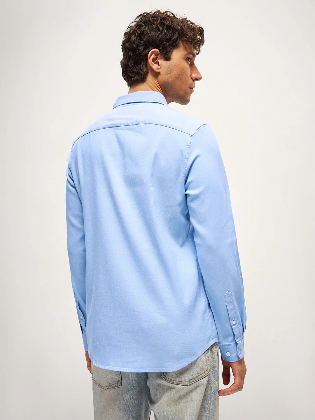 Men Blue Solid Slim Fit Casual Shirt - Image 2