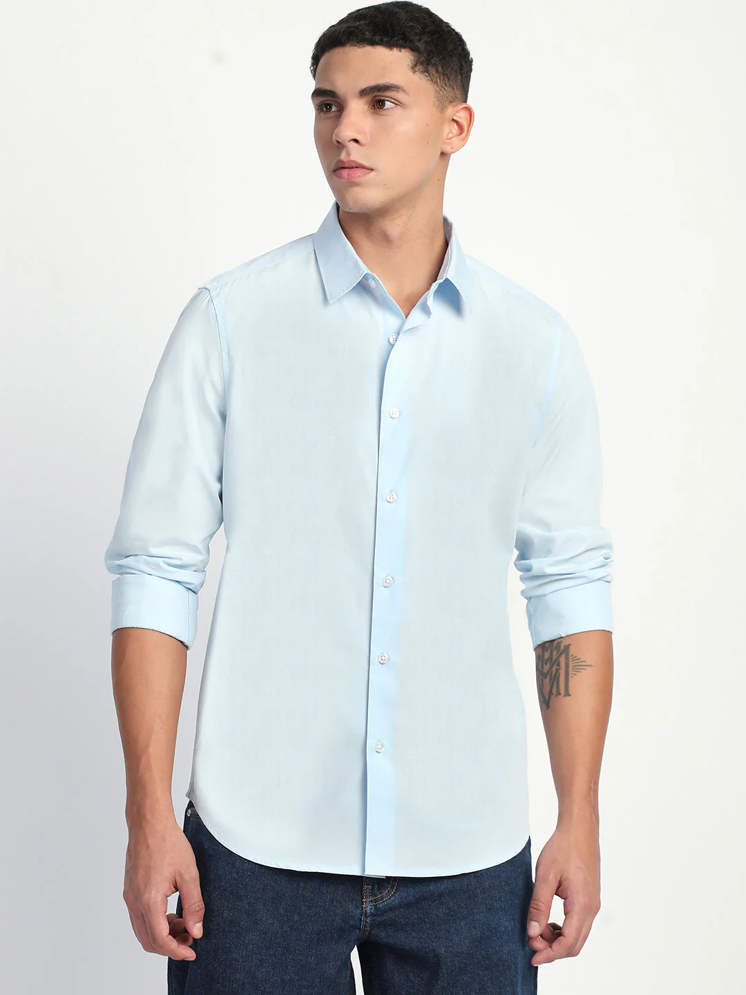 Men Blue Solid Slim Fit Casual Shirt - Image 2