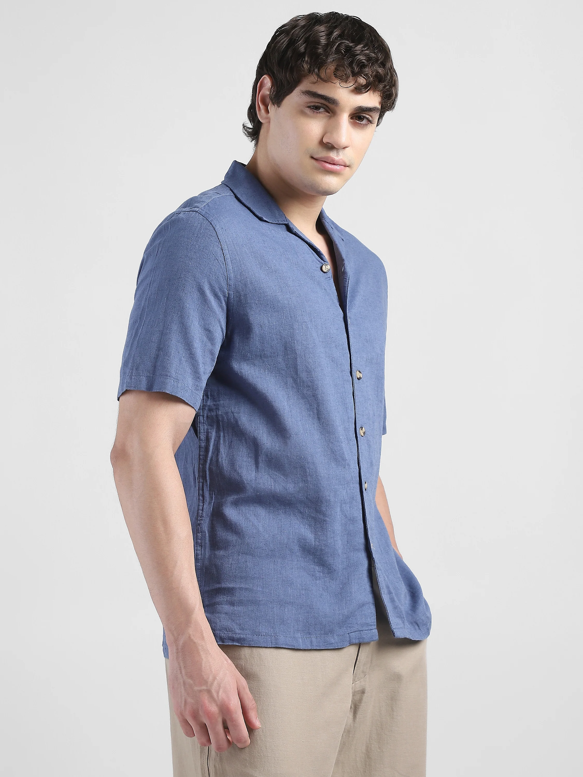 Men Blue Spread Collar Linen Blend Shirt - Image 5