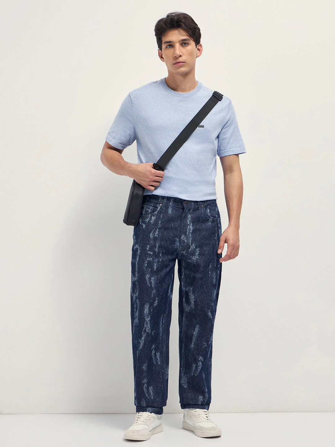 Men Blue Straight Fit Jeans - Image 4