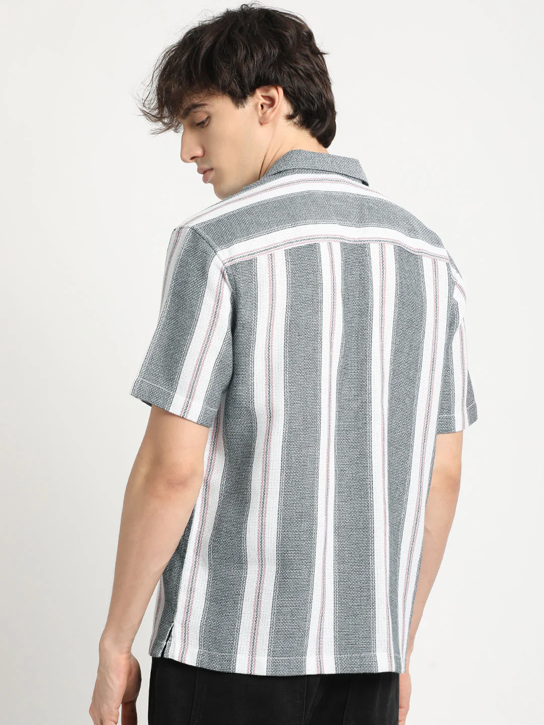 Men  Blue Stripe Regular Fit Casual Shirt - Image 4