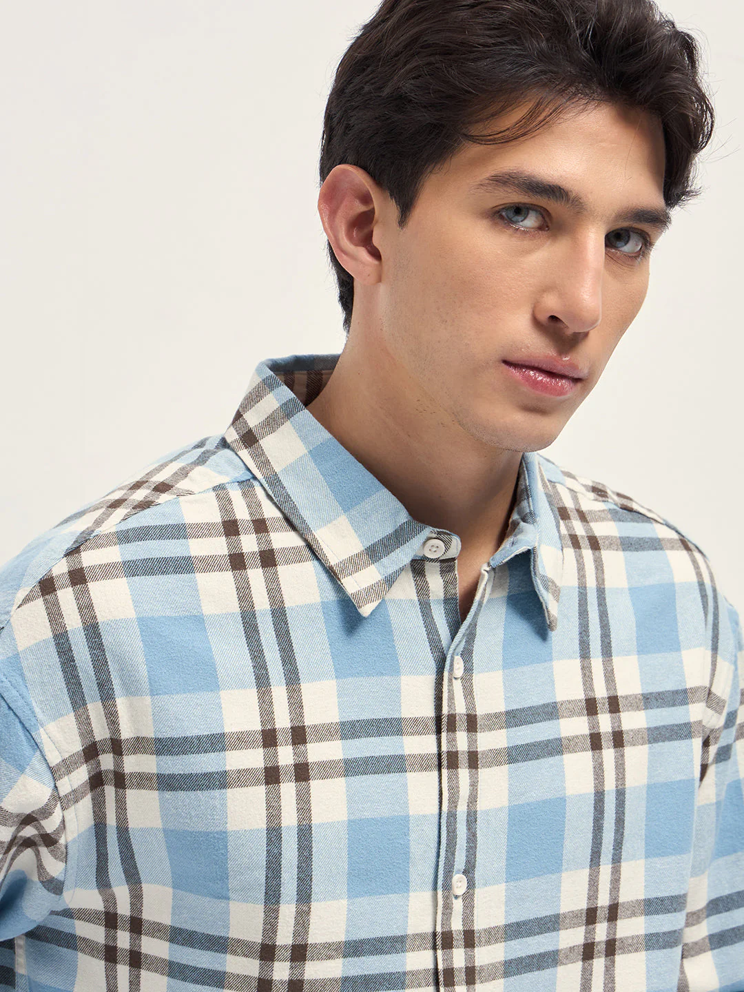 Men Blue Tartan Check Cotton Relaxed Fit Overshirt - Image 5