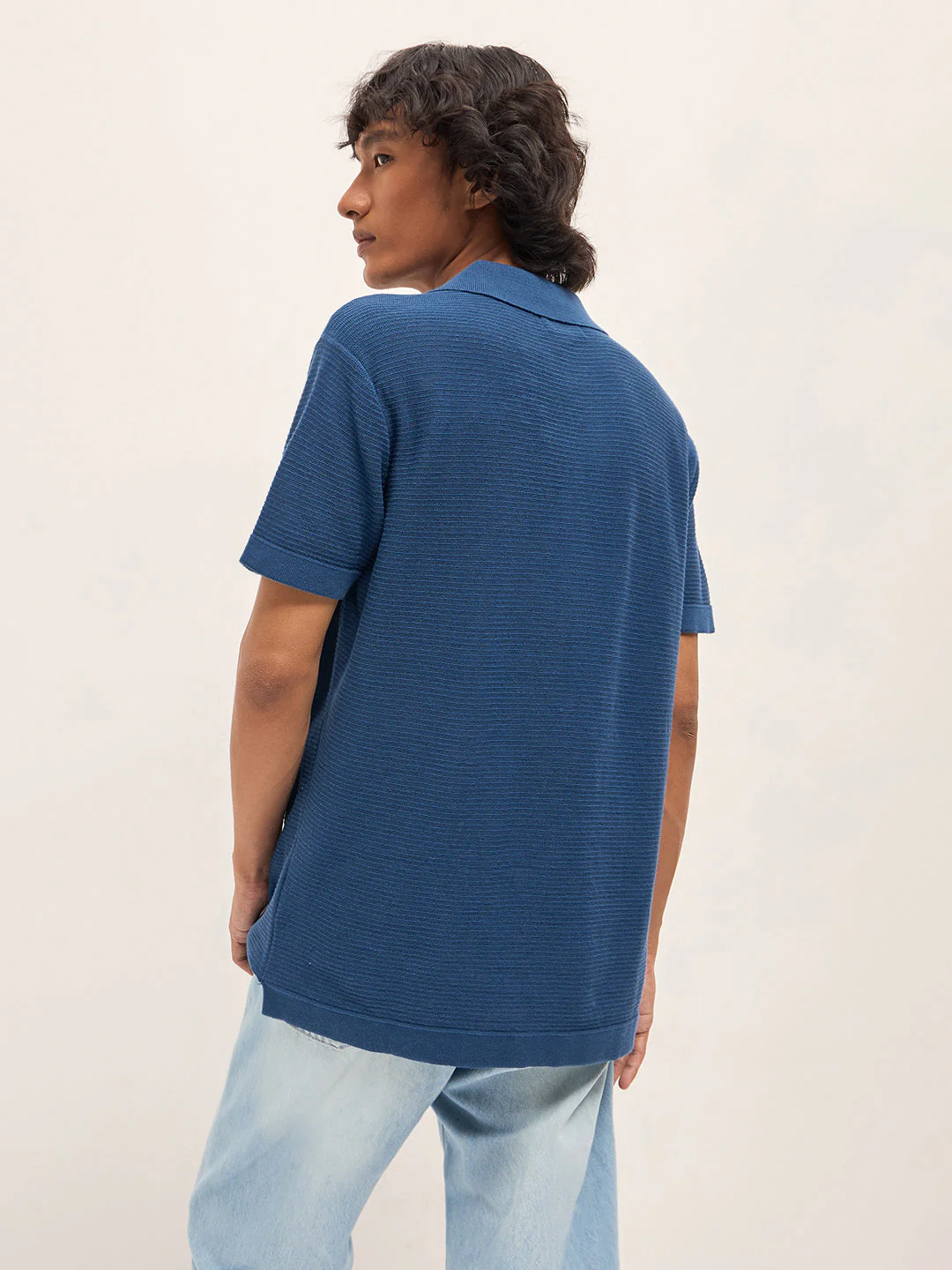 Men Blue Textured Flat Knit Slim Fit Polo - Image 2