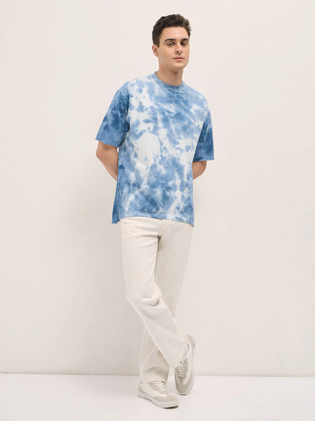 Men Blue Tie-Dye Oversized Crew Neck T-shirt - Image 4
