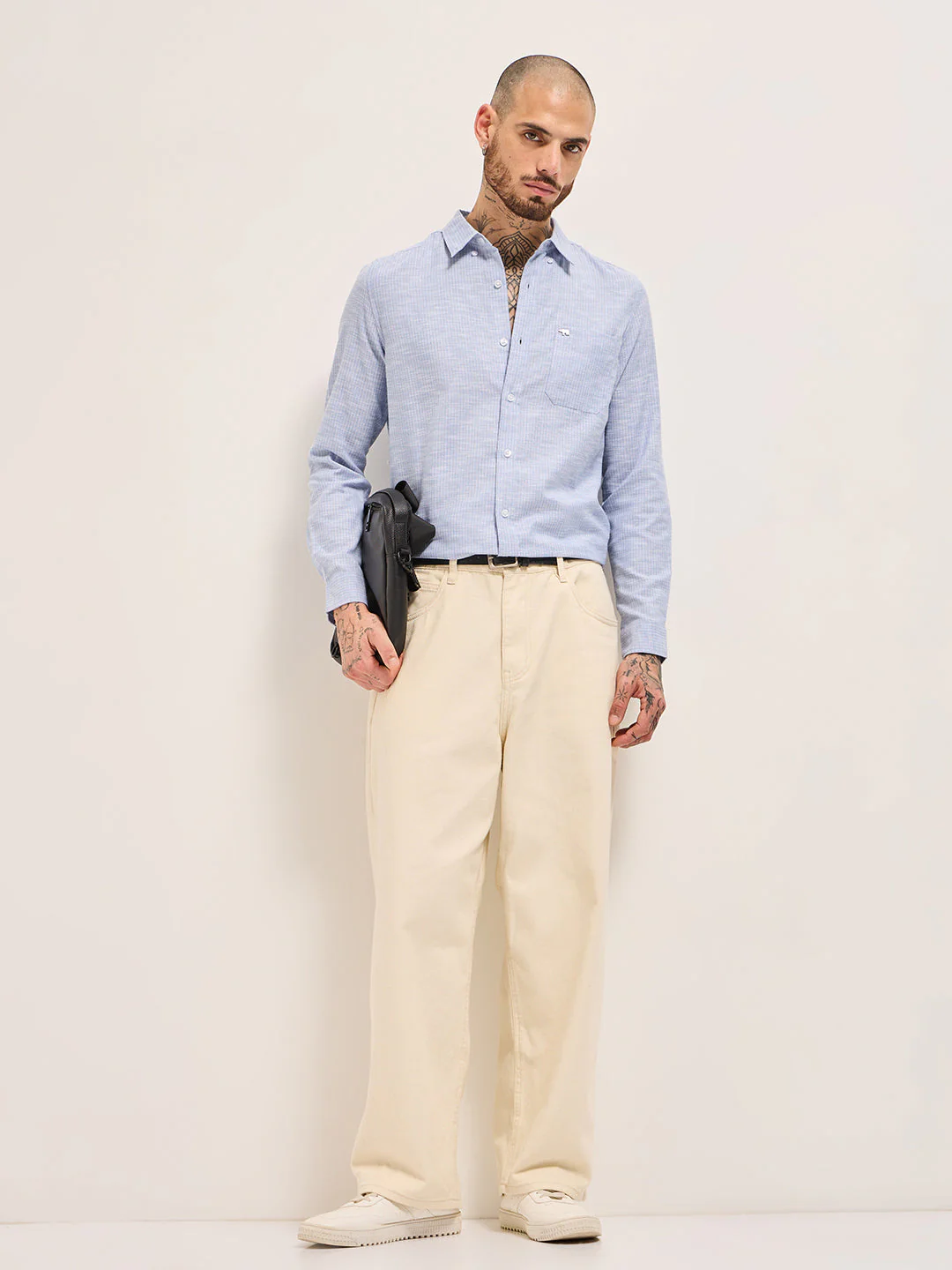 Men Blue Vertical Pin Stripes Slim Fit Casual Shirt - Image 4
