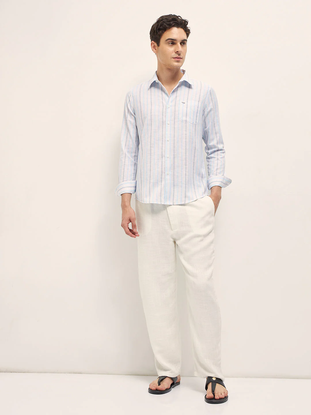 Men Blue Vertical Stripes Slim Fit Casual Shirt - Image 4