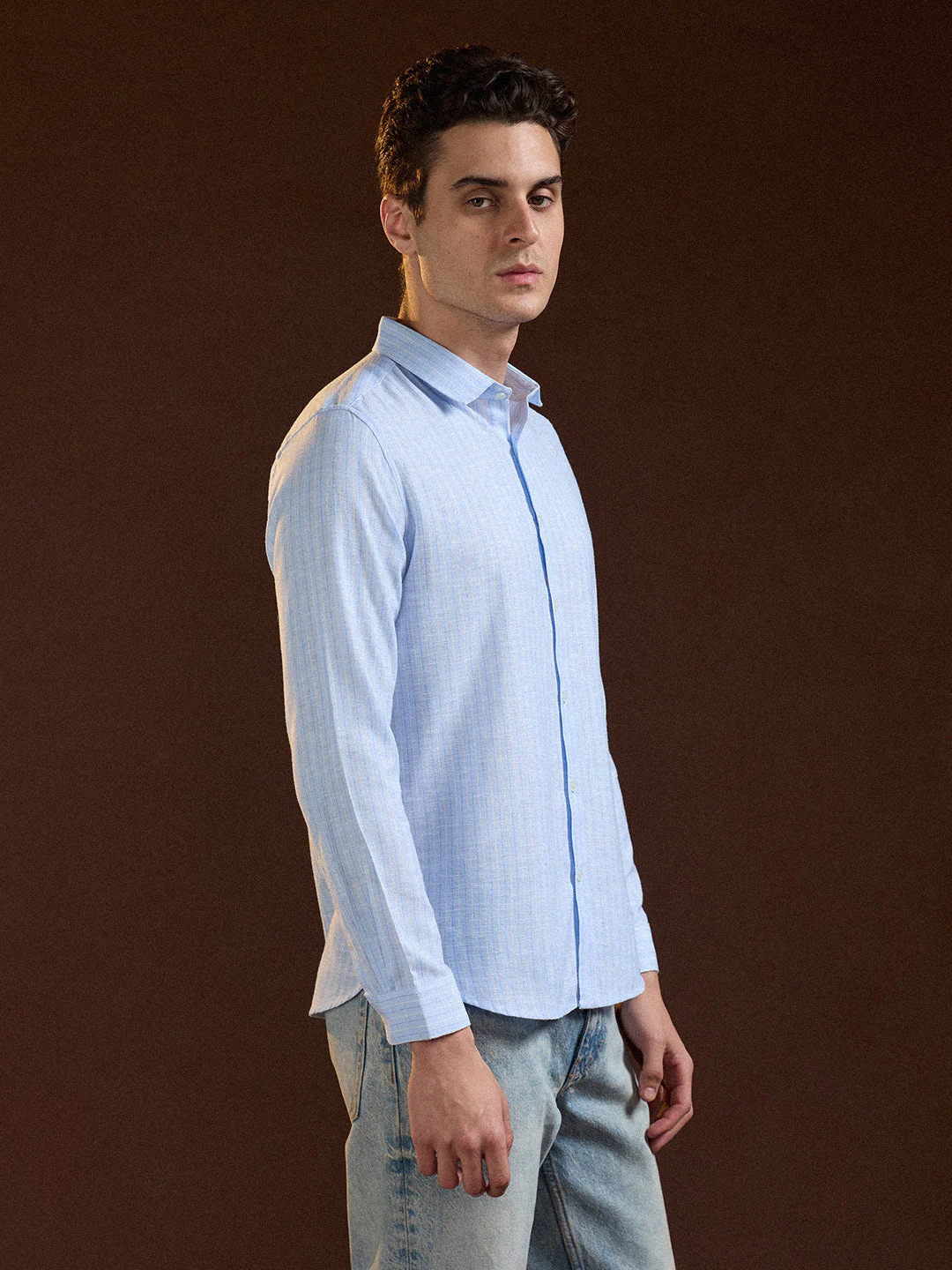 Men Blue Vertical Stripes Slim Fit Casual Shirt - Image 3