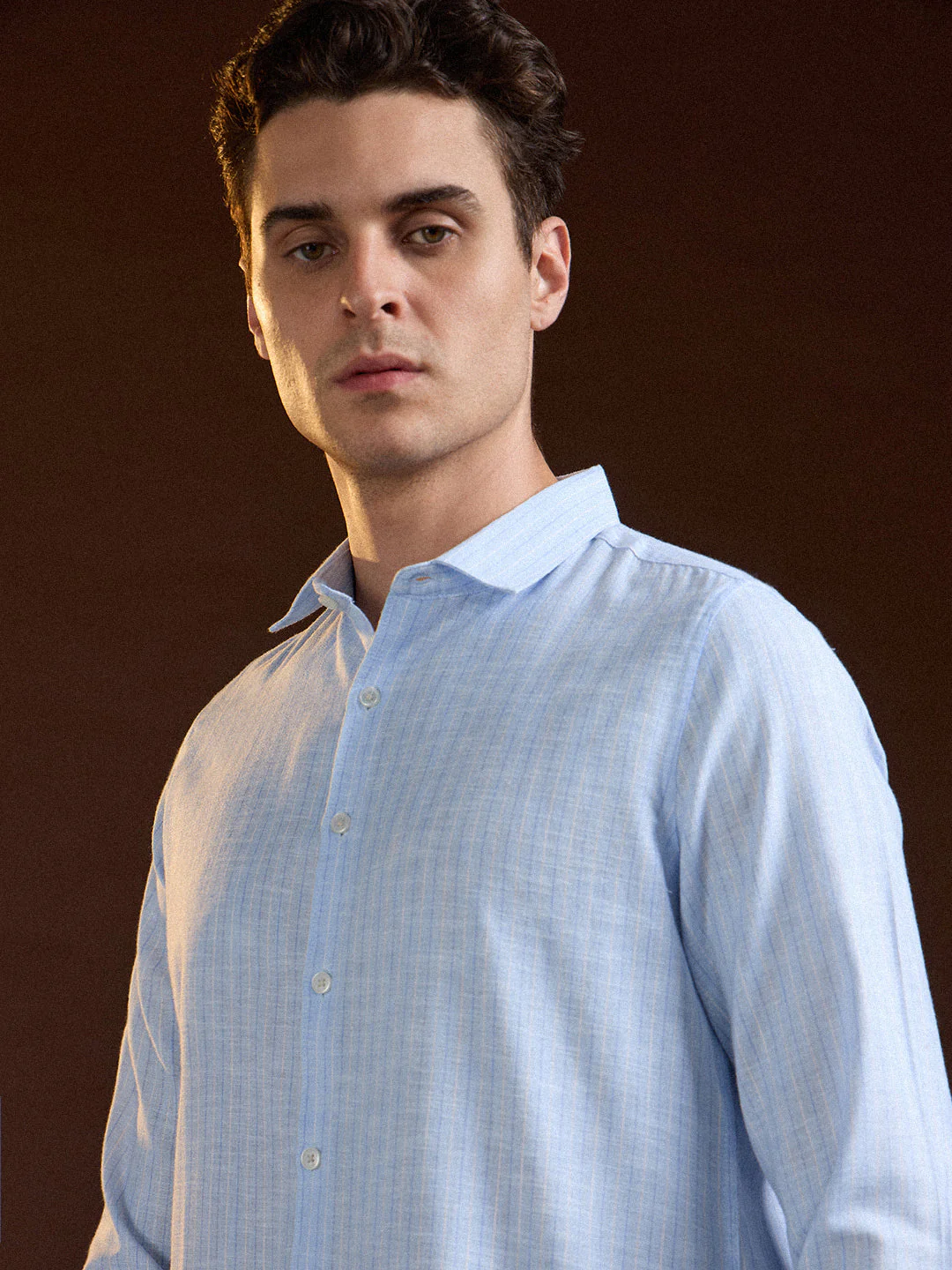 Men Blue Vertical Stripes Slim Fit Casual Shirt - Image 5