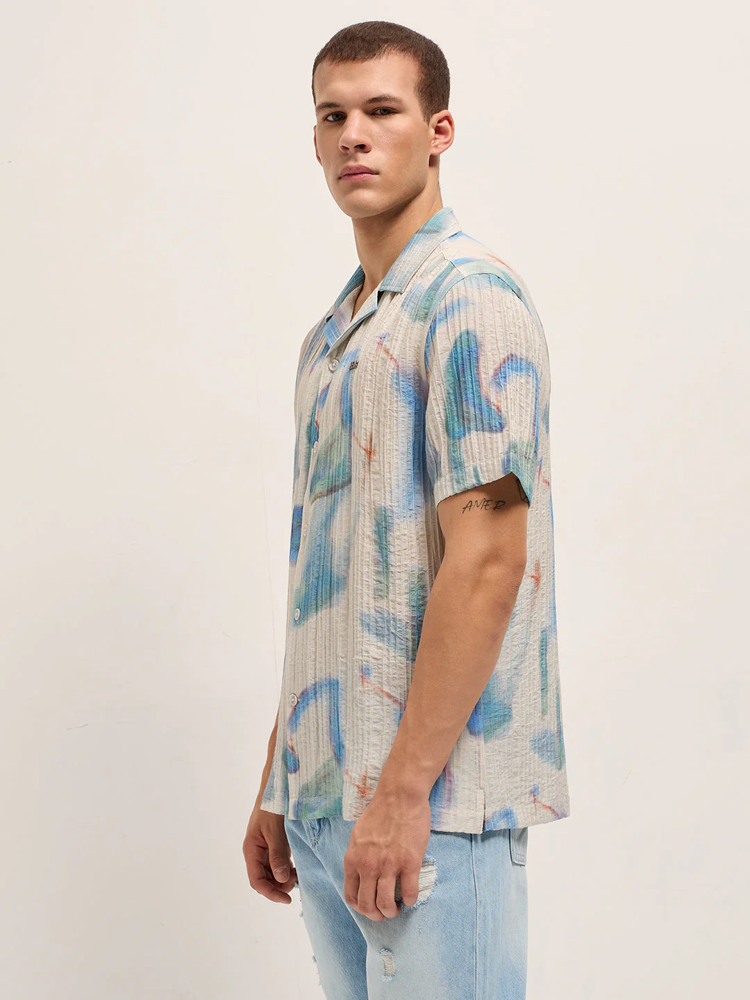 Men Blue Viscose Abstract print Relaxed Fit Cuban Collar Shirt - Image 3