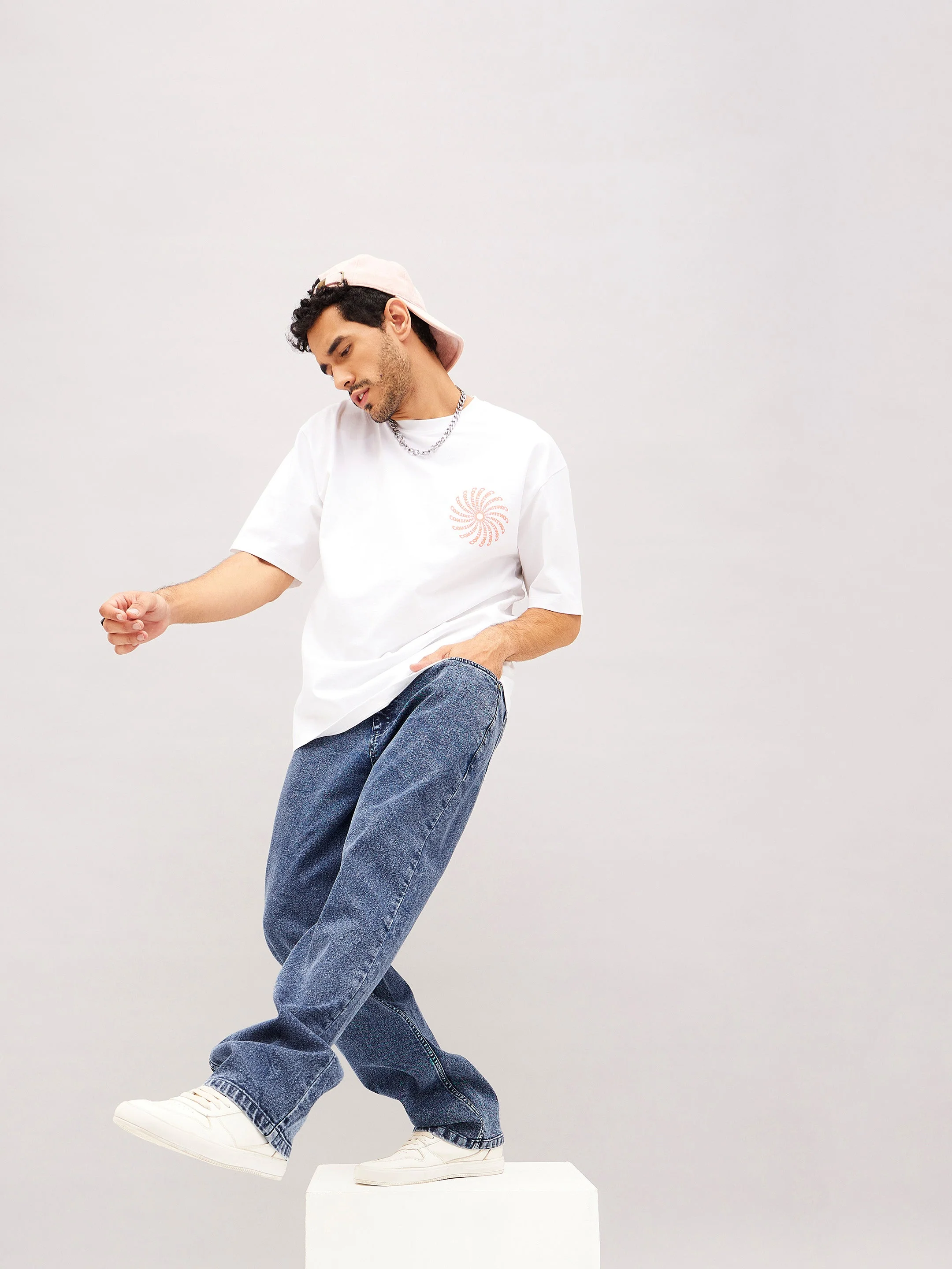 Men Blue Washed Basic Relax Fit Jeans - Image 5