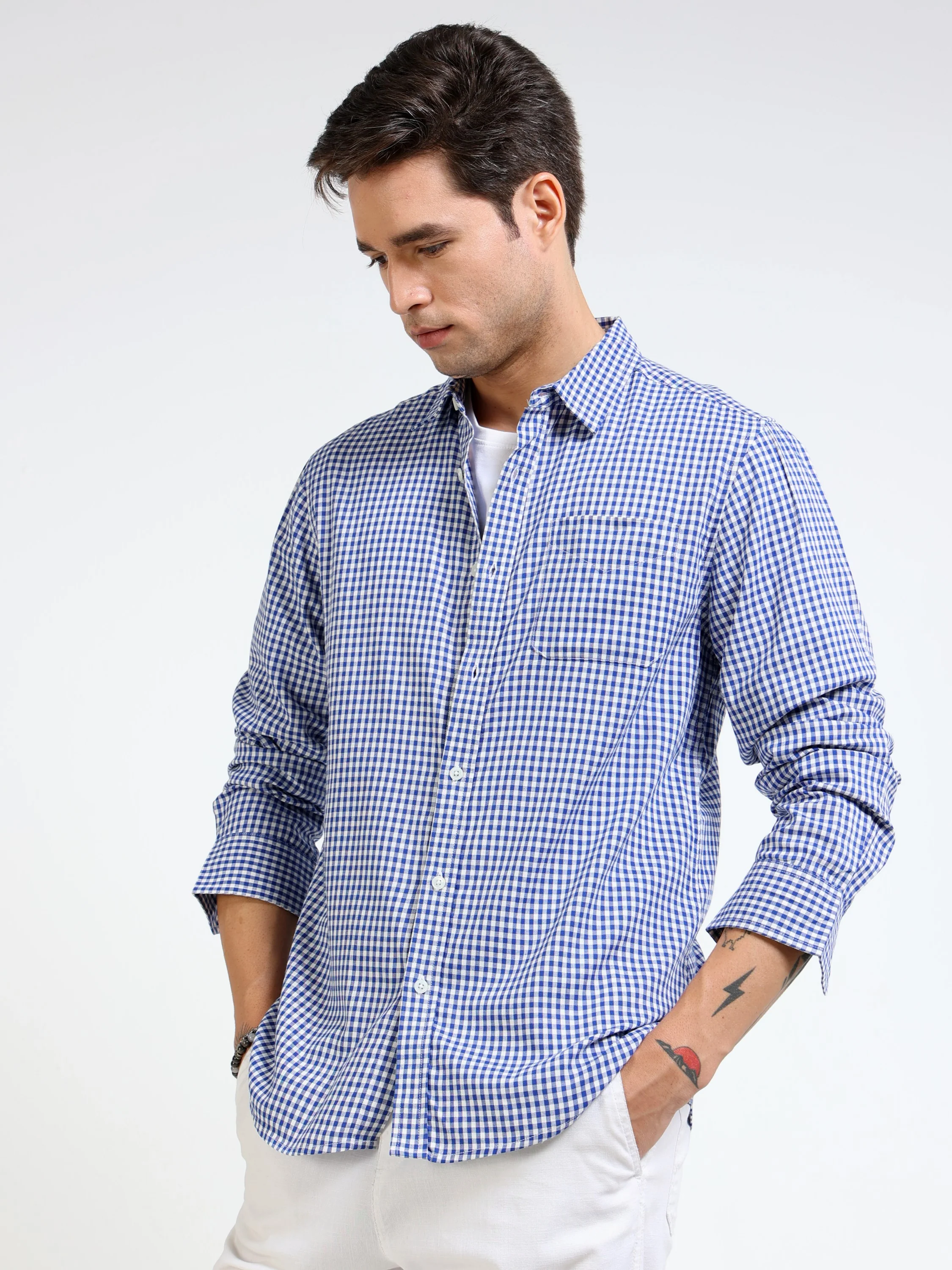 Men Blue Casual Check Shirt - Image 7