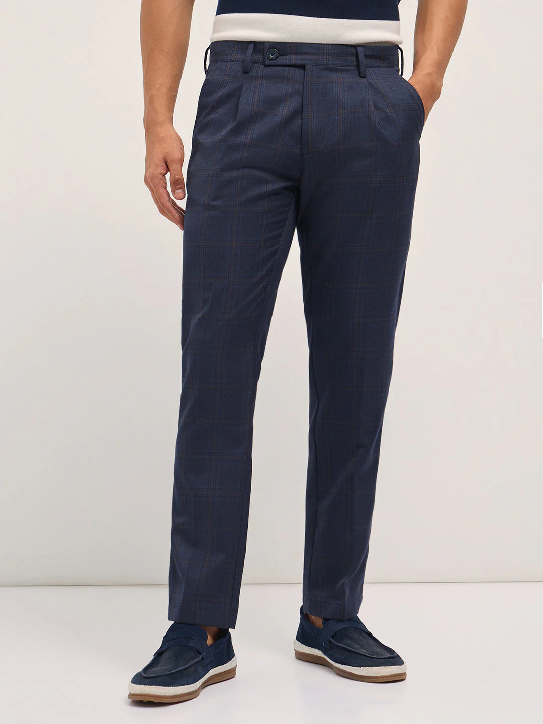 Men Blue Woven Checked Design Regular Fit Formal Trousers - Image 7
