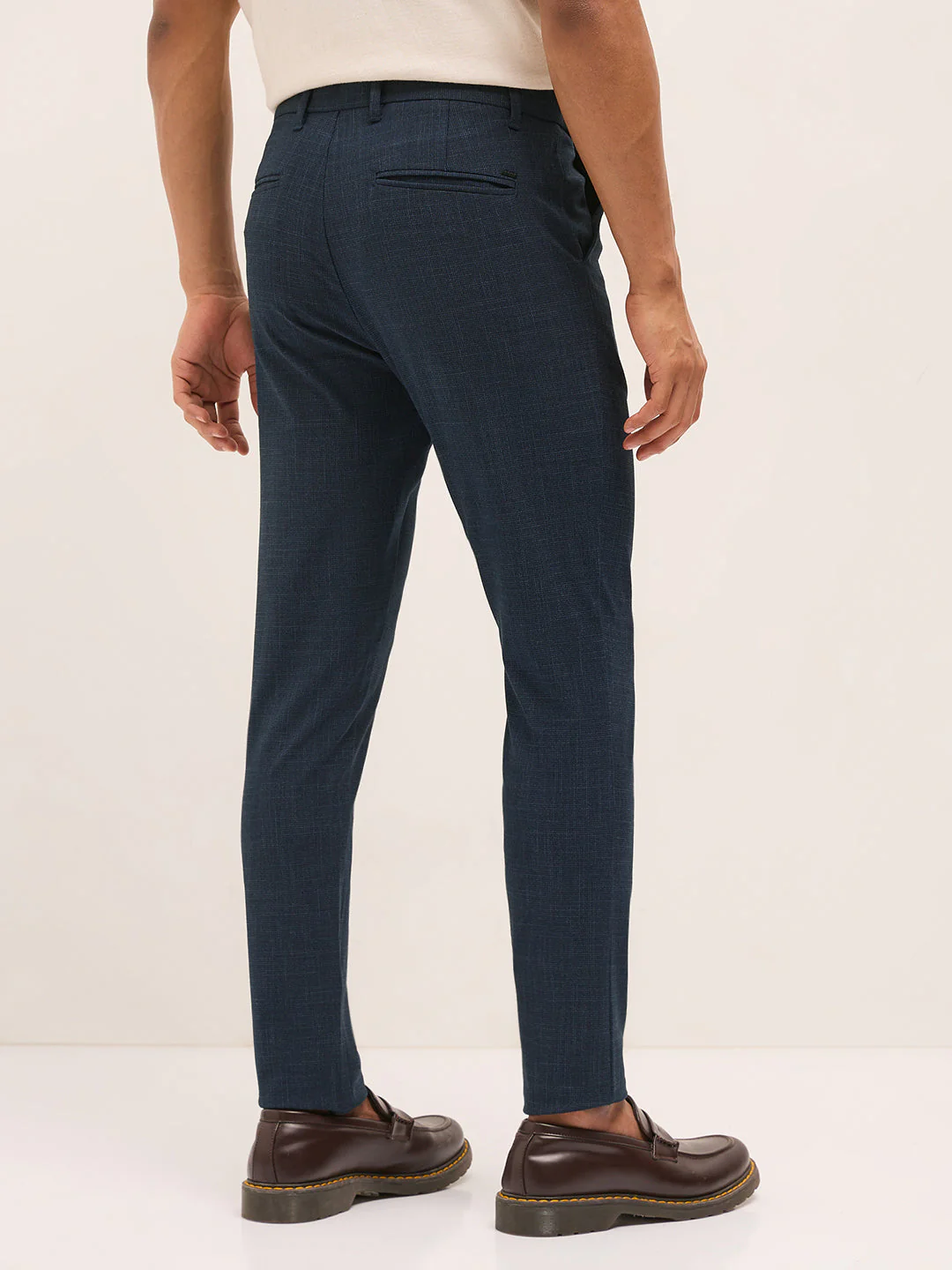 Men Blue Woven Design Slim Fit Formal Trousers - Image 2