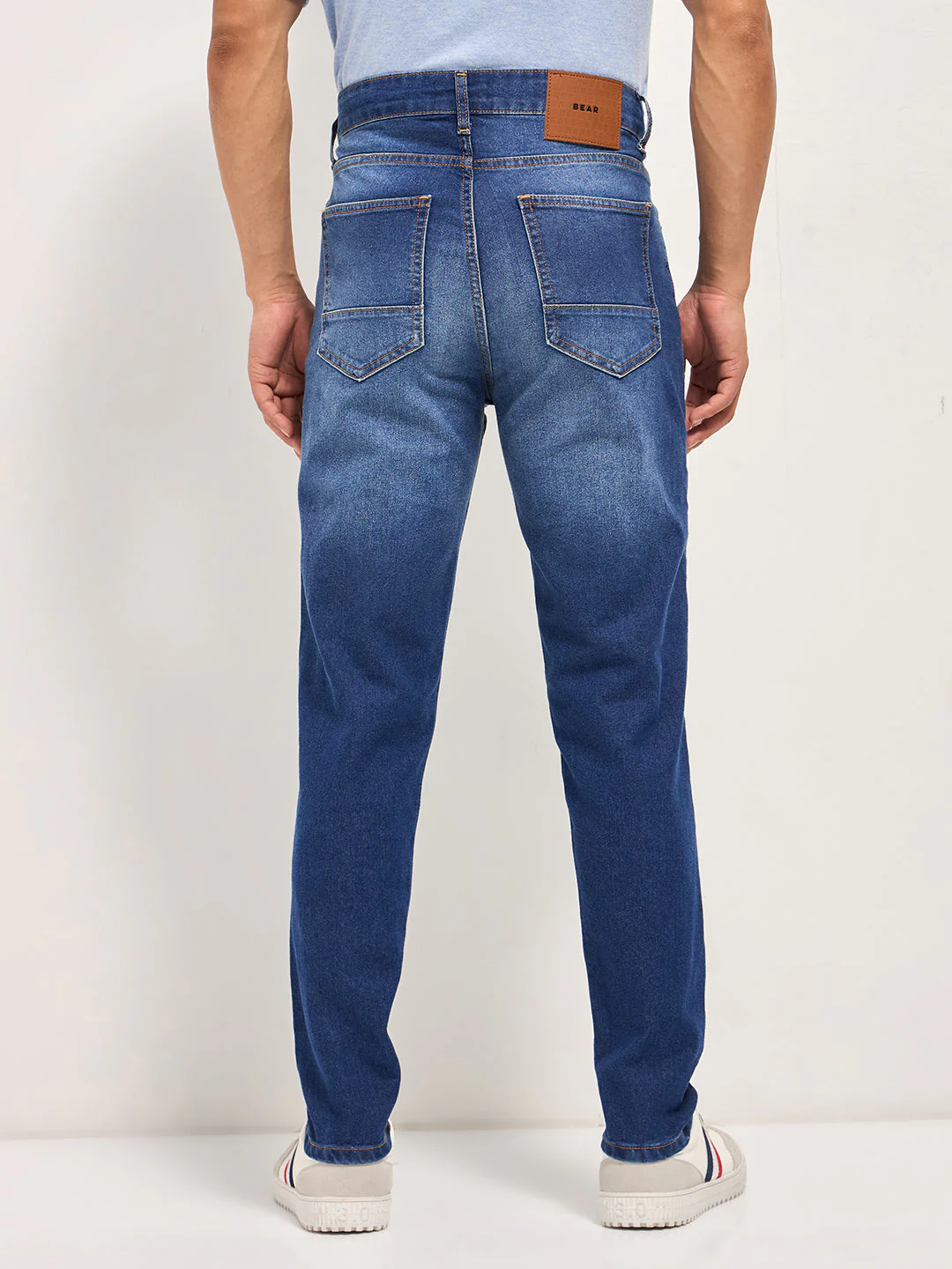 Men BlueLight Fade Skinny Fit Mid-Rise Jeans - Image 2