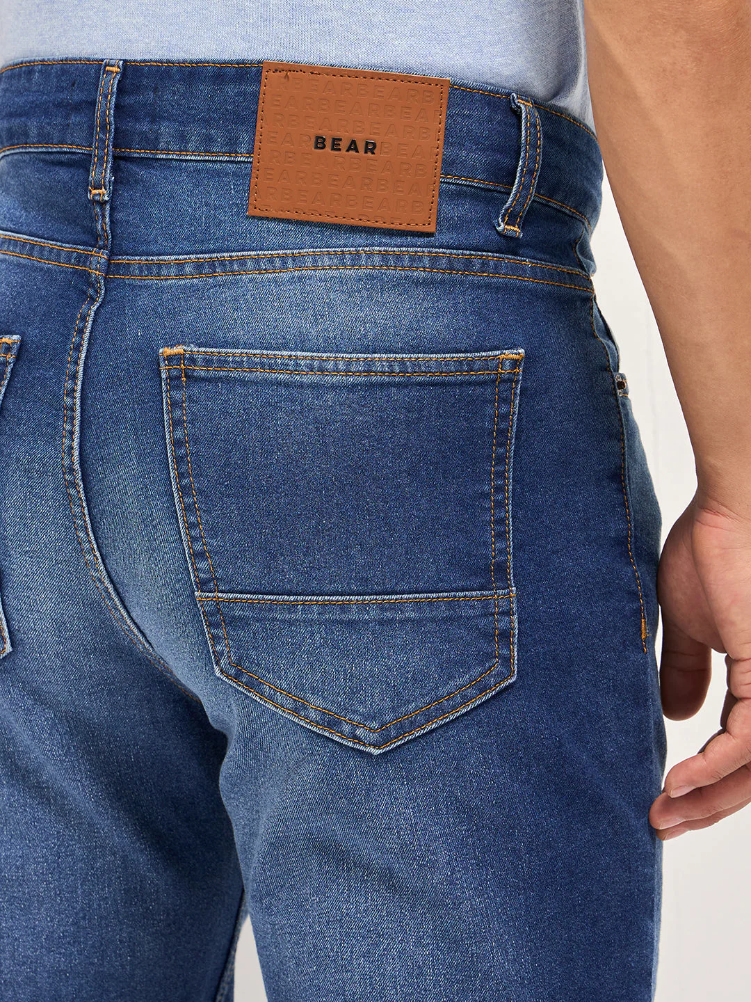 Men BlueLight Fade Skinny Fit Mid-Rise Jeans - Image 6