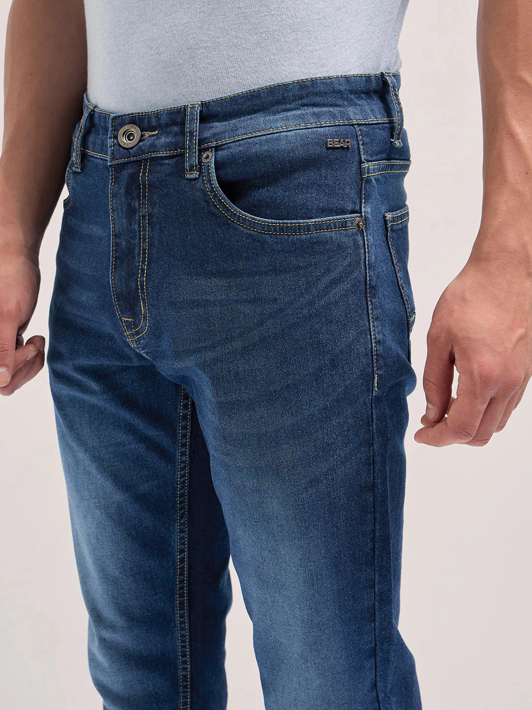 Men BlueMid Fade Mid-Rise Skinny Fit Jeans - Image 5